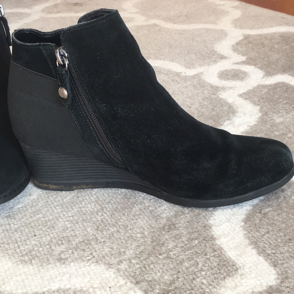 Women’s Lauren Blakwell Suede Boots - Picture 2 of 8